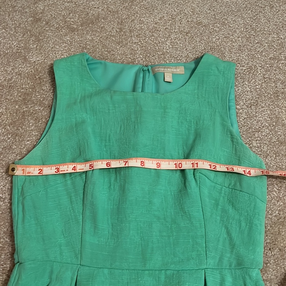 Banana Republic Peplum top size 2 - Picture 4 of 5